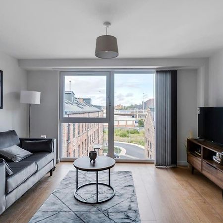 Spacious 1 Bedroom Apartment In A Converted Mill Leeds  Exterior photo